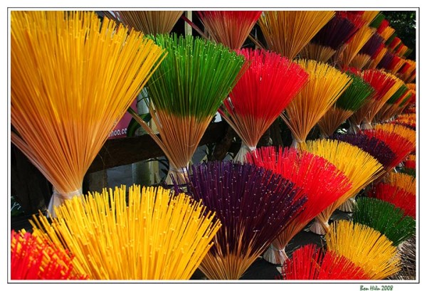HƯƠNG TRẦM