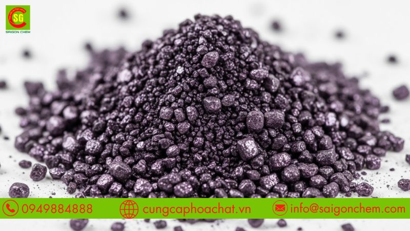 Thuốc tím kali pemanganat có khả năng phản ứng với hợp chất khác